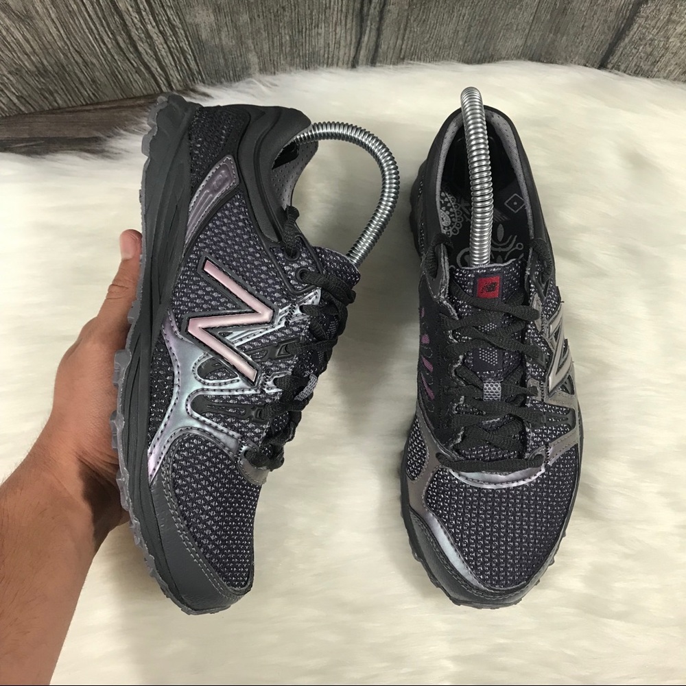 New Balance 101 Trail Shoes